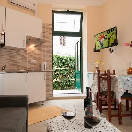 Apartment Alex *
